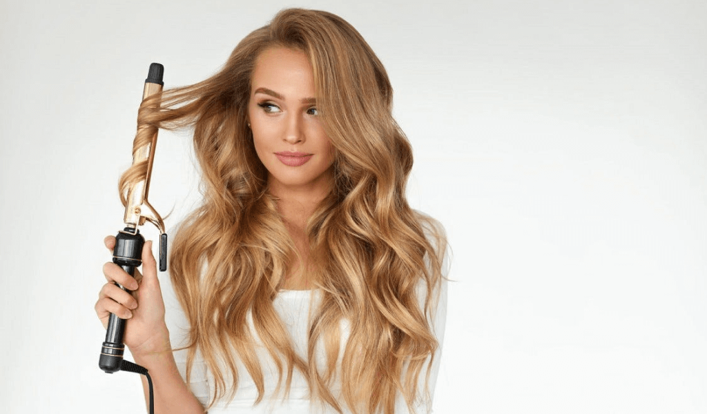 5 способов уложить волосы утюжком