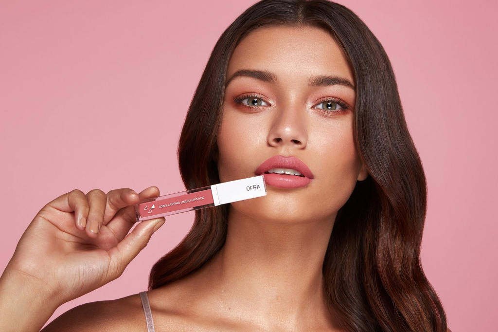 Стойкая губная помада OFRA Long Lasting Liquid Lipstick лучшая профессиональная косметика